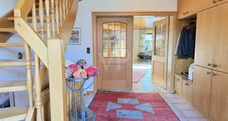 von_poll_real_estate_property_26351003_image_2