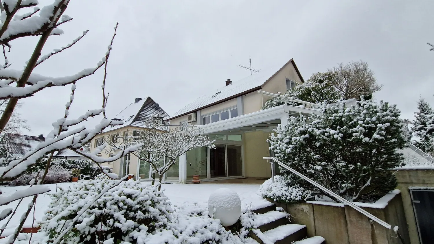 Hinteransicht Winter