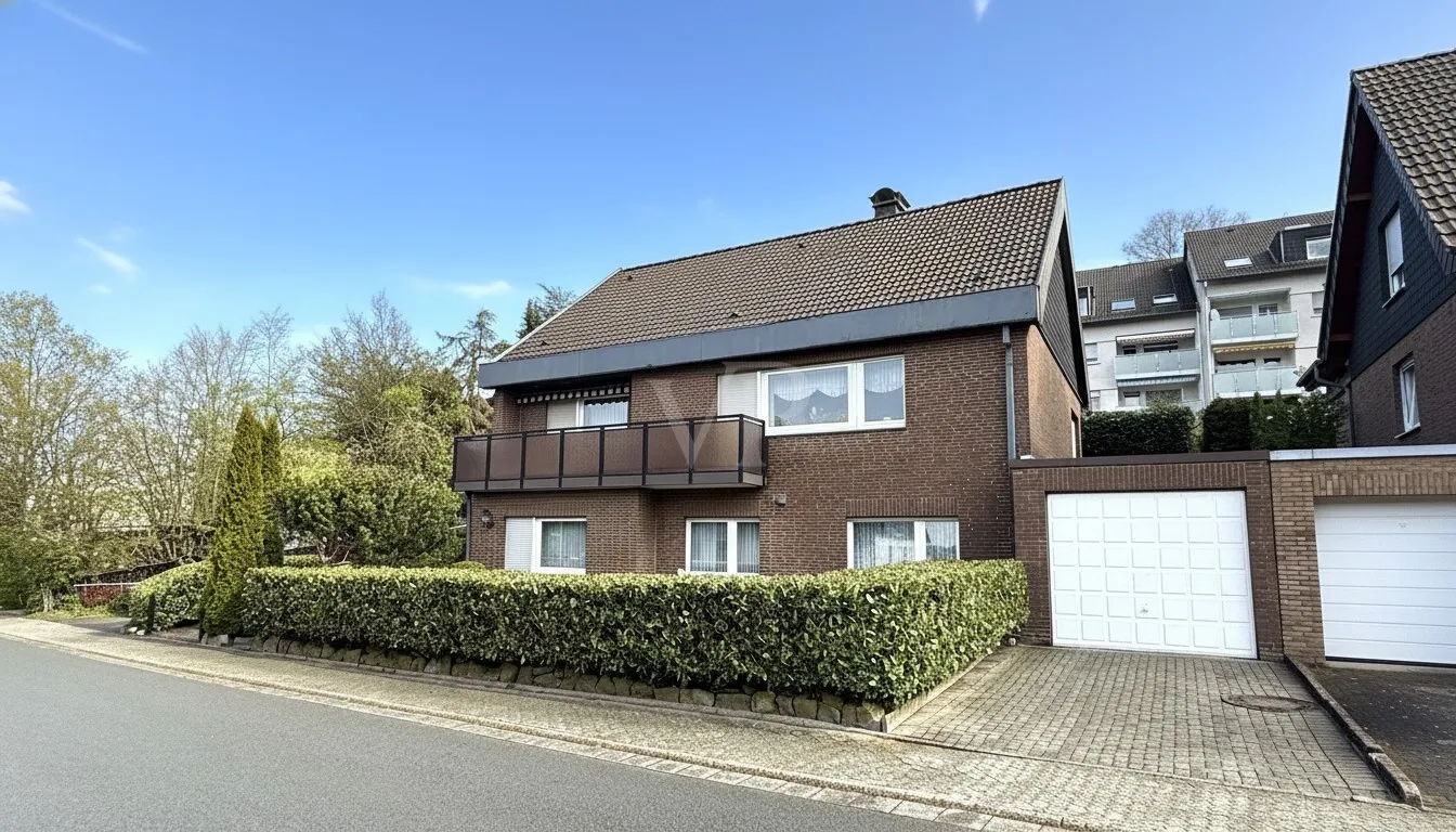 Haus vorne re