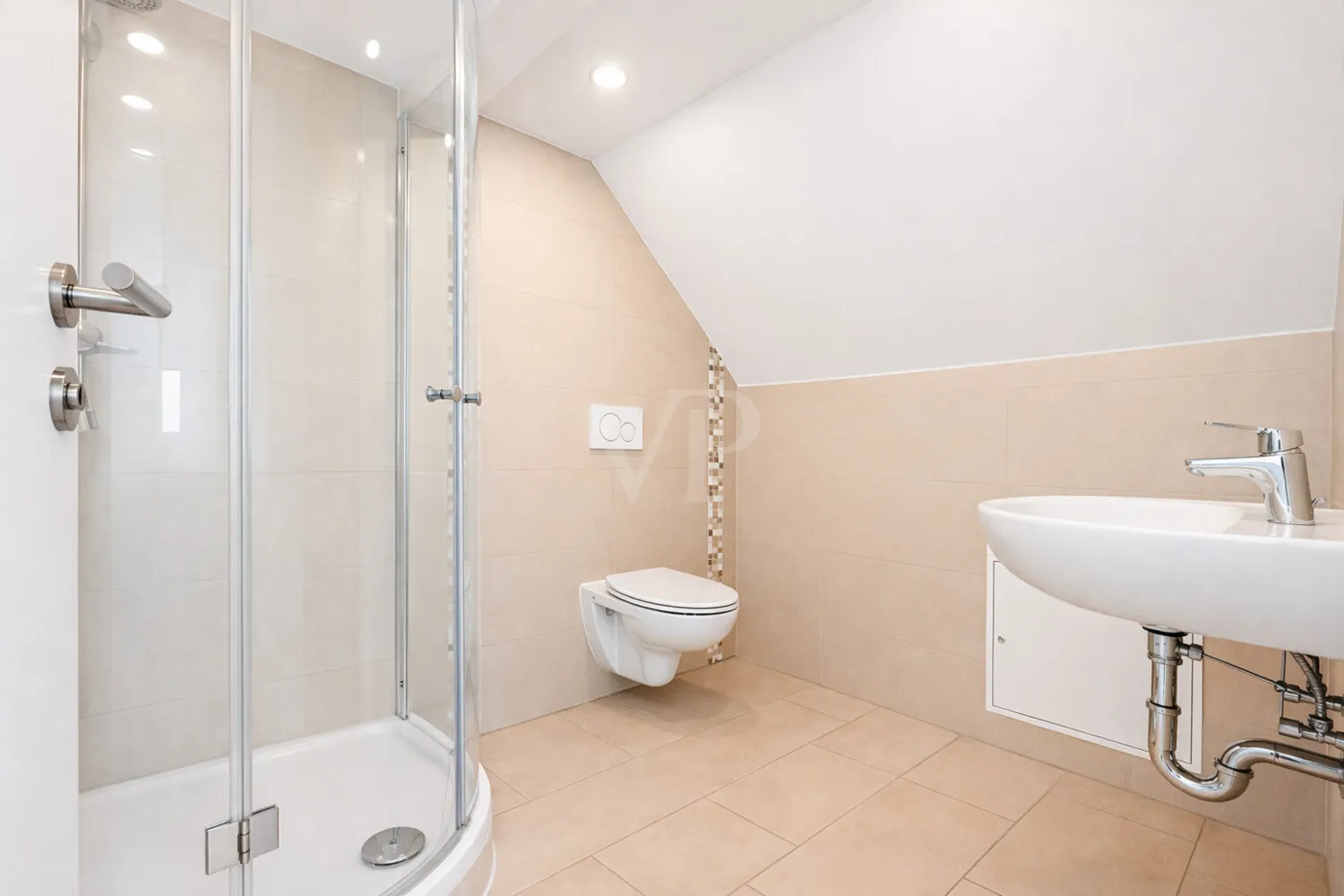 Badezimmer DG