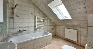 von_poll_real_estate_property_24254152_image_8