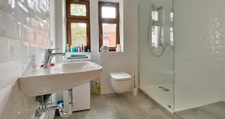 von_poll_real_estate_property_25254334_image_8