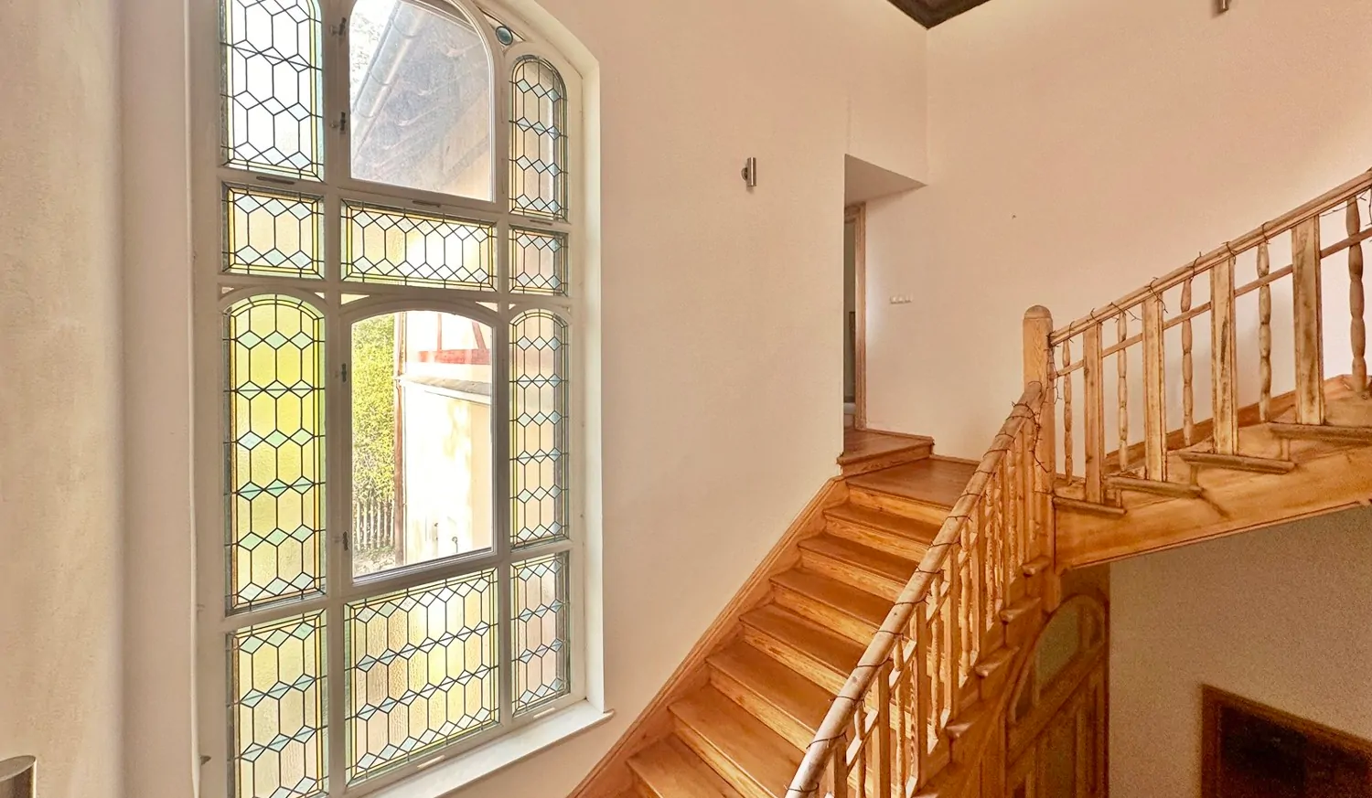 Treppenhaus der gr. Wohneinheit