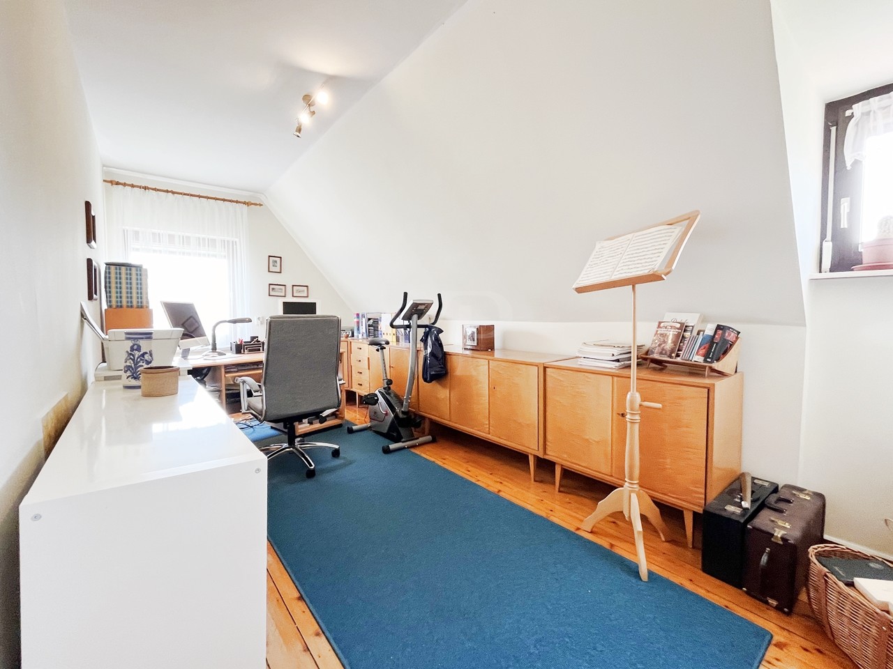 Arbeitszimmer