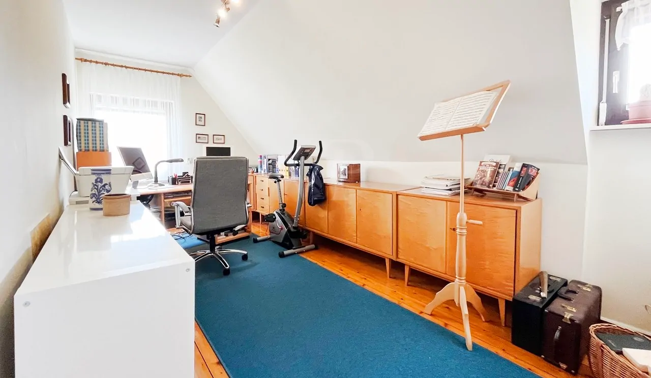 Arbeitszimmer