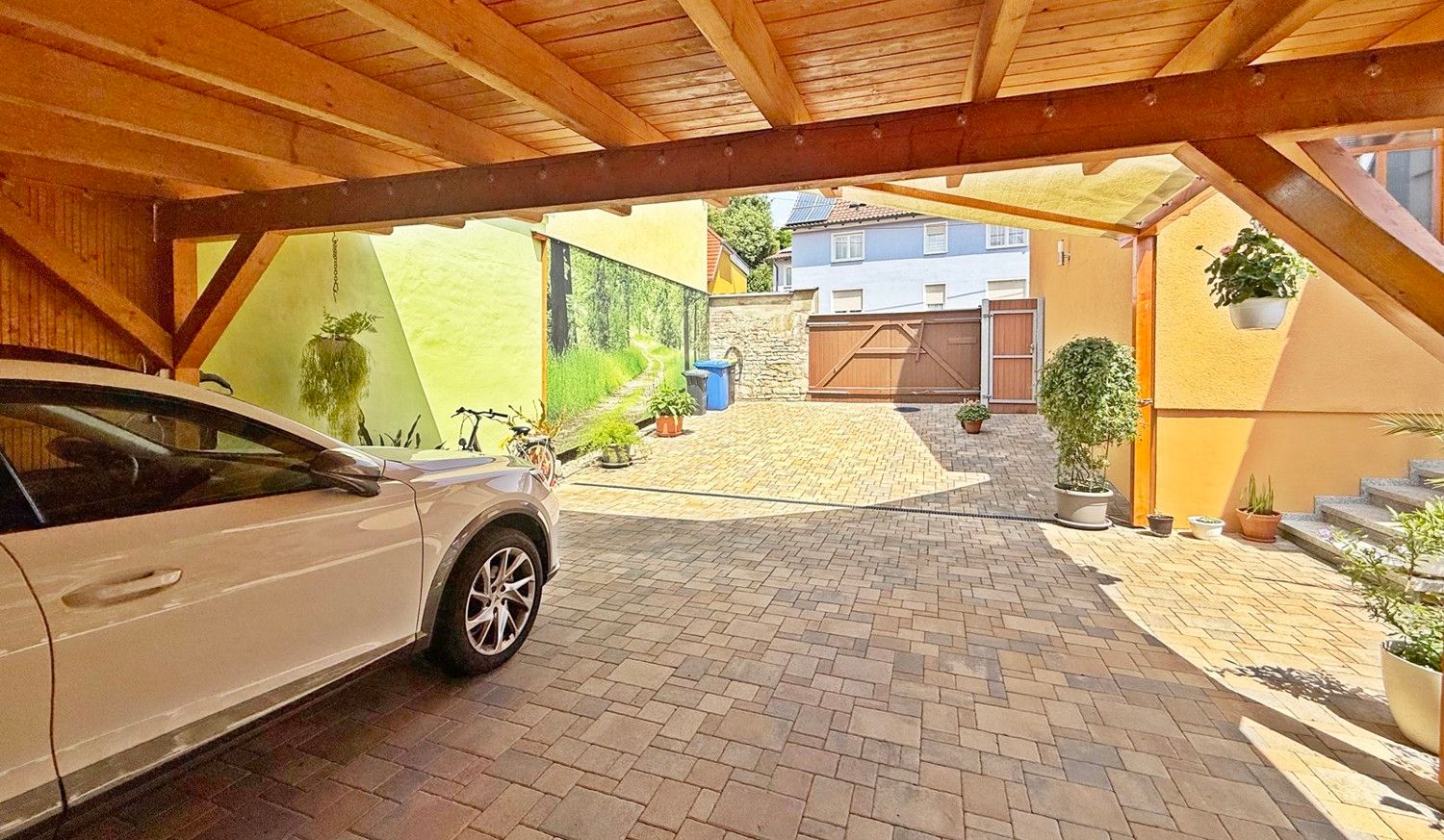 Carport