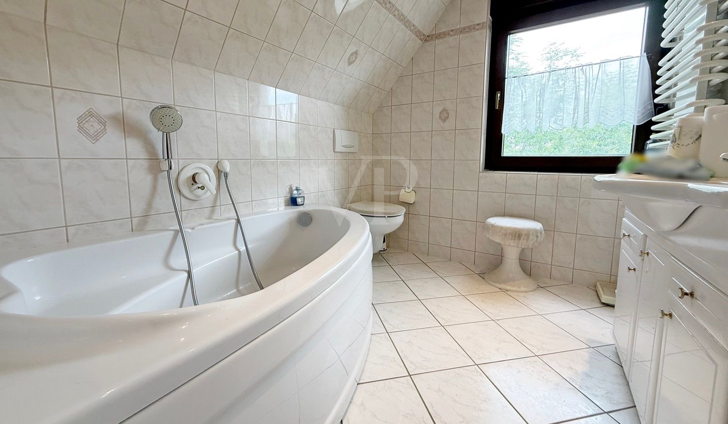 Badezimmer DG