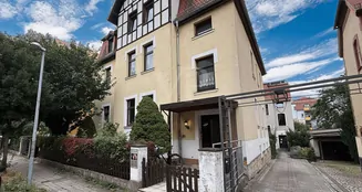 von_poll_real_estate_property_25254177_image_1