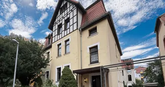 von_poll_real_estate_property_25254177_image_0