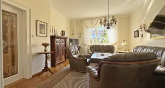 von_poll_real_estate_property_25254167_image_8