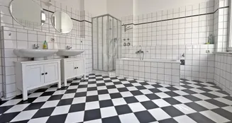 von_poll_real_estate_property_25254171_image_11