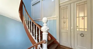 von_poll_real_estate_property_25254171_image_0