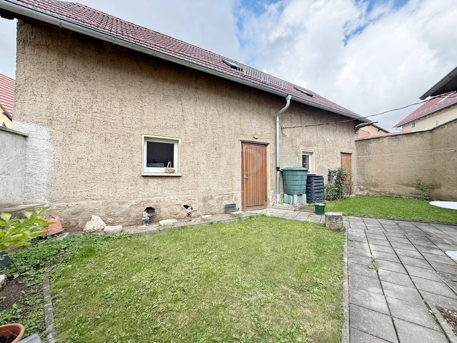 Hof mit Grünfläche