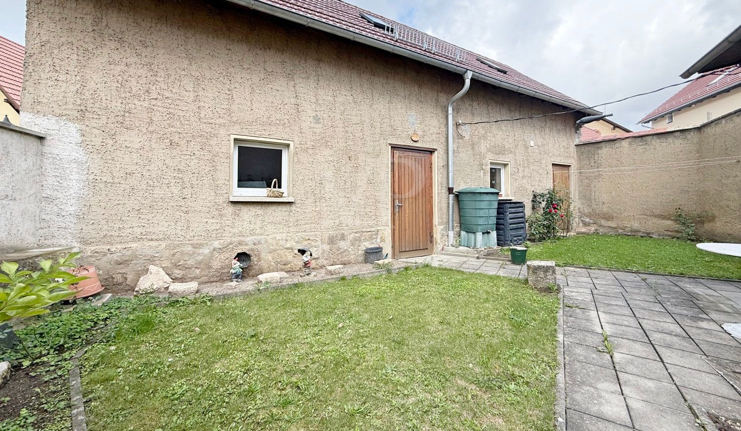 Hof mit Grünfläche
