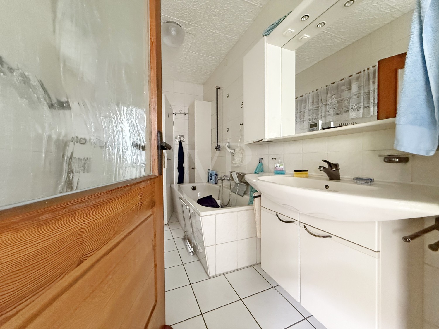 Badezimmer EG