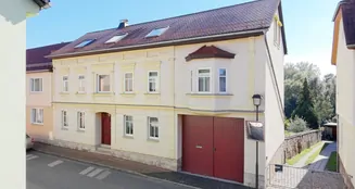 von_poll_real_estate_property_25254212_image_0