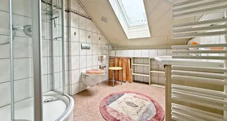 von_poll_real_estate_property_25254212_image_16