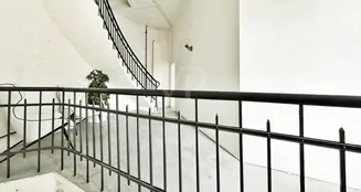 von_poll_real_estate_property_25254199_image_2