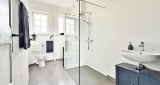 von_poll_real_estate_property_25254199_image_8