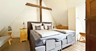 von_poll_real_estate_property_25254199_image_21