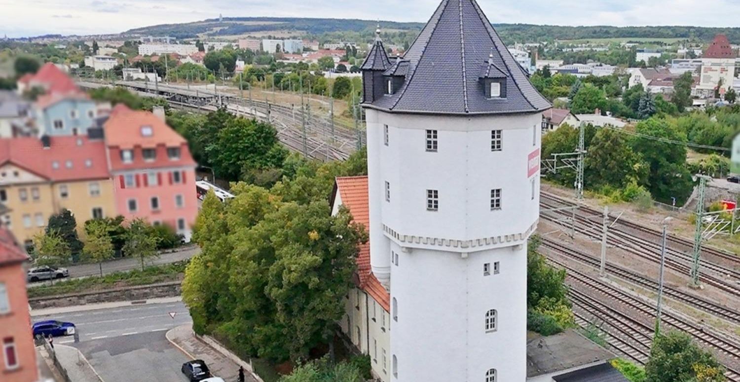 https://www.von-poll.com/de/immobilienmakler/weimar
