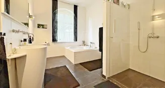 von_poll_real_estate_property_25254199_image_26