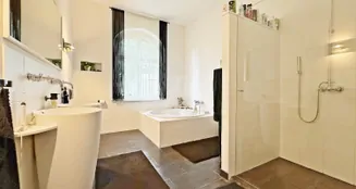 von_poll_real_estate_property_25254199_image_26