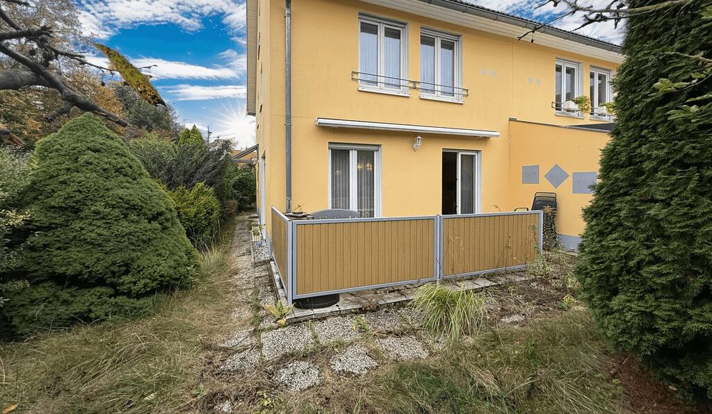 Haus mit Terrasse