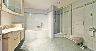 von_poll_real_estate_property_25254222_image_7