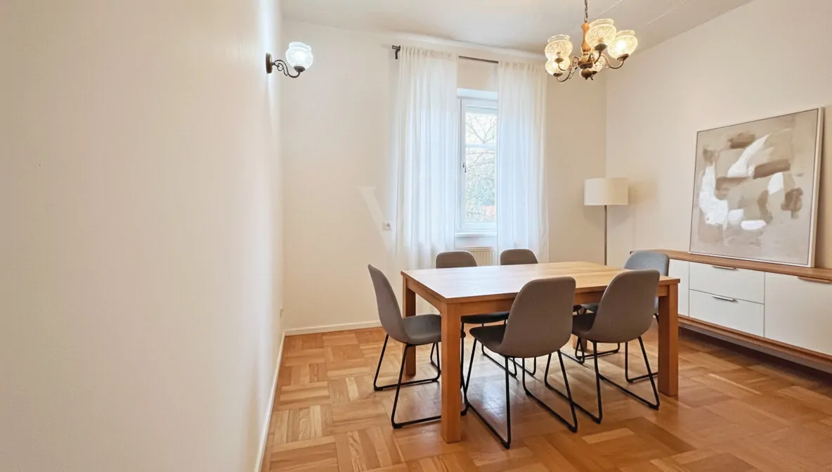 KI optimiertes Esszimmer