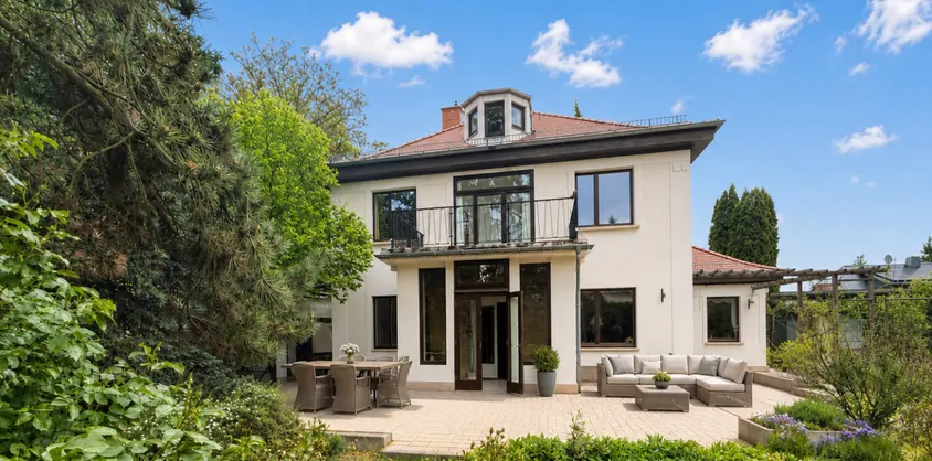 von Poll Immobilien GmbH