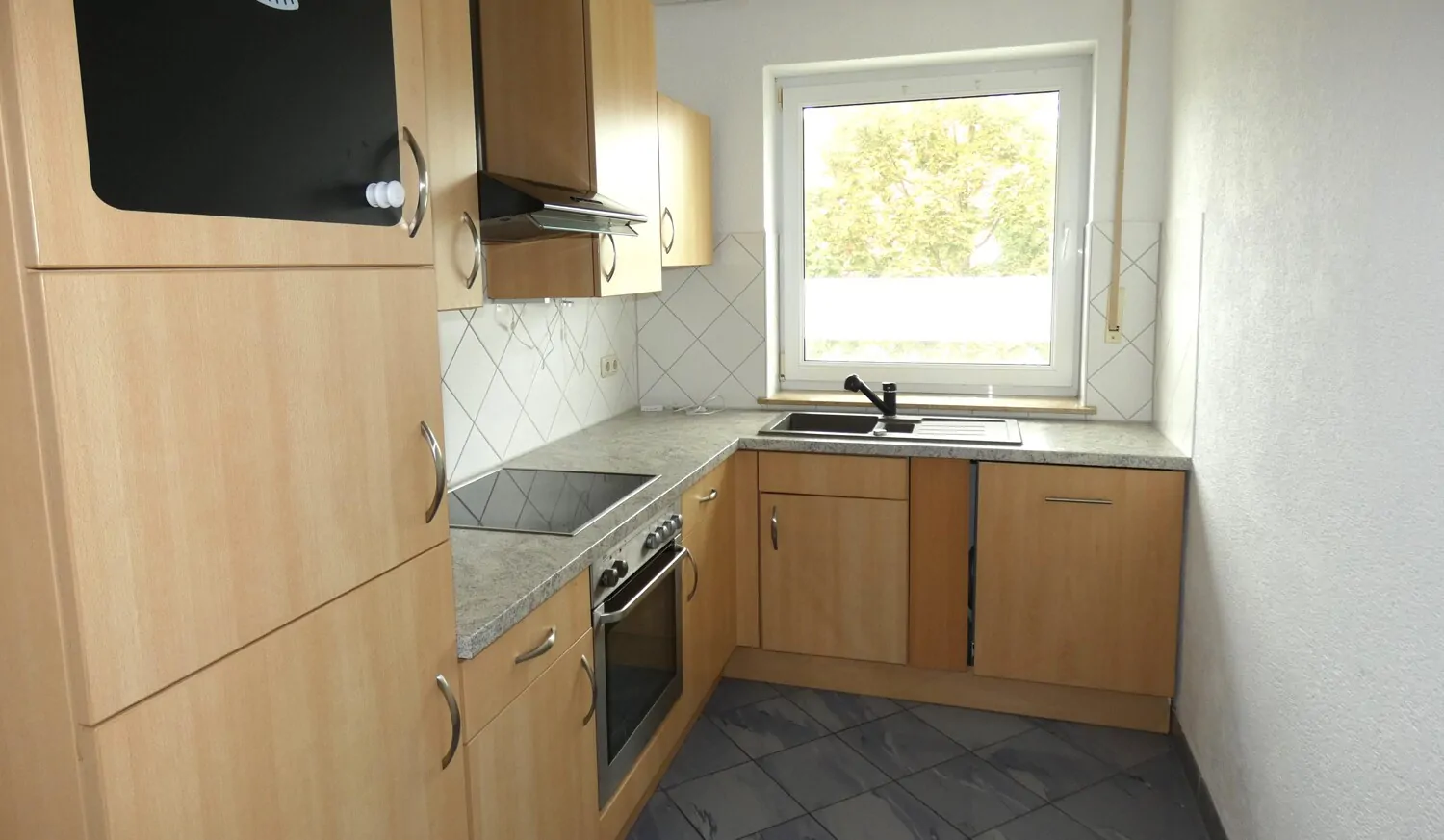 Attraktive 4-Zimmer-Wohnung in angenehmer Wohnlage - ideal für Eigennutzer oder Kapitalanleger