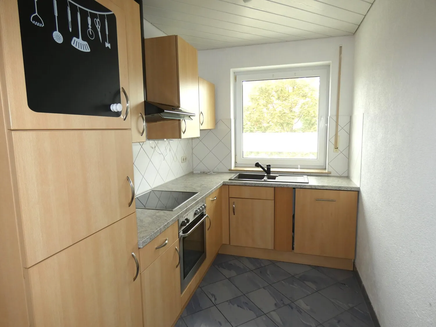 Attraktive 4-Zimmer-Wohnung in angenehmer Wohnlage - ideal für Eigennutzer oder Kapitalanleger