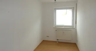 von_poll_real_estate_property_25348023_image_11