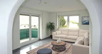 von_poll_real_estate_property_25348023_image_2