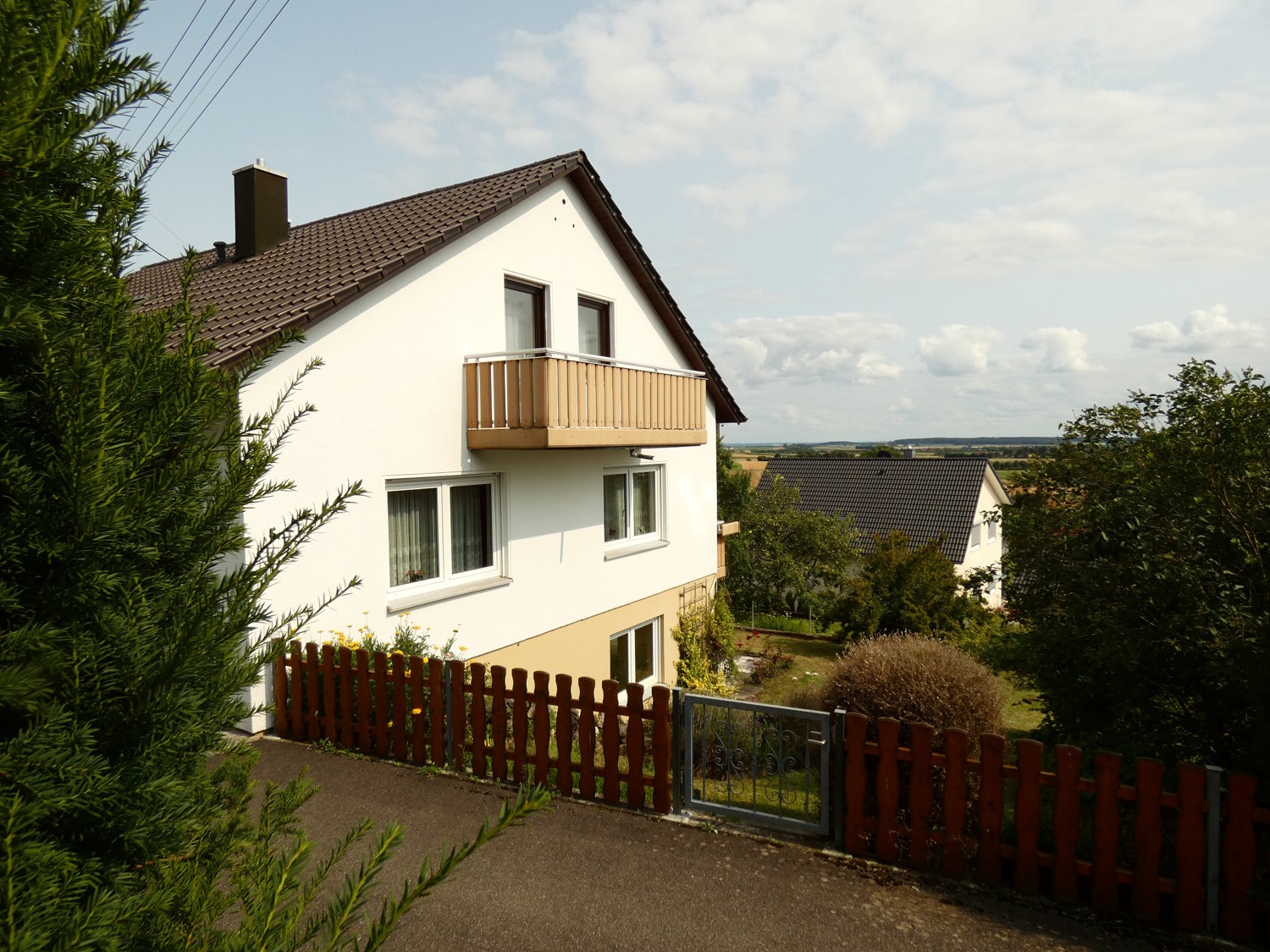 Wohnen mit Aussicht: 
sonnig gelegenes EFH mit beeindruckendem Blick