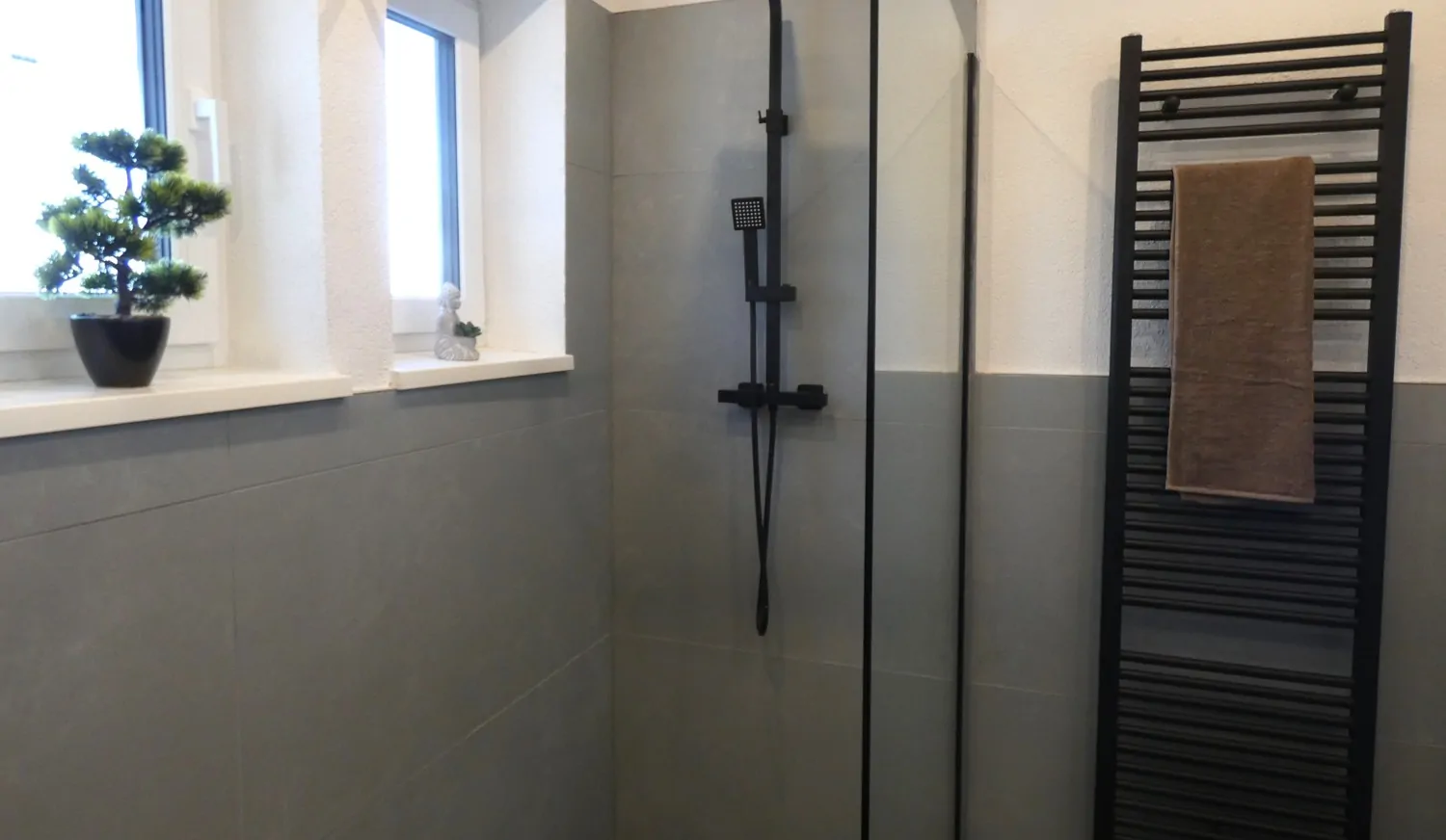 Einziehen und leben: Modernisiertes EFH in Donaualtheim