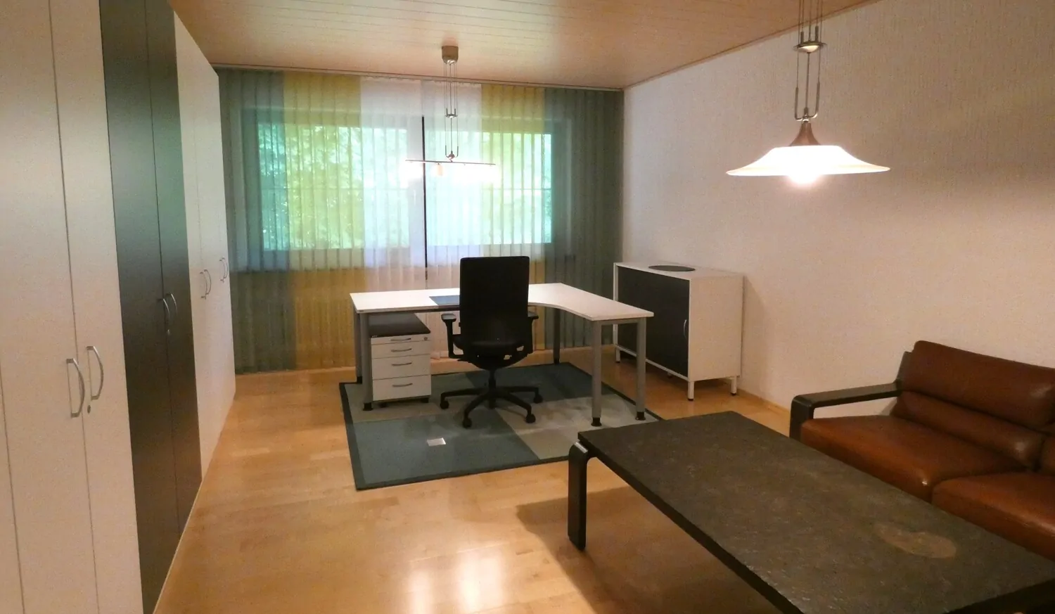 Eindrucksvolles Anwesen in naturnaher Lage