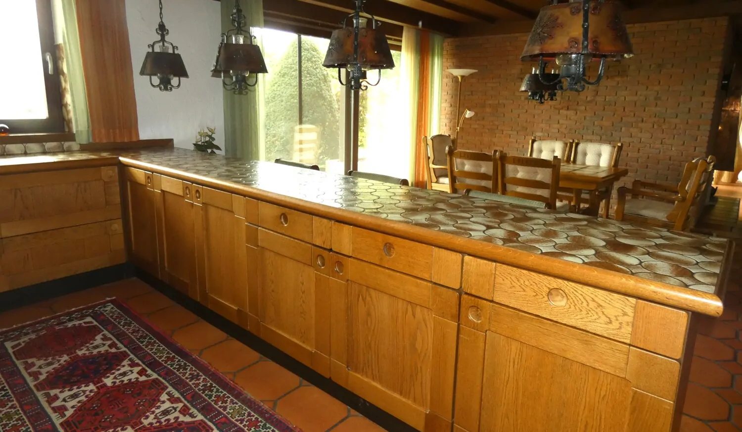 Eindrucksvolles Anwesen in naturnaher Lage