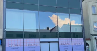 von_poll_real_estate_property_25348011_image_2