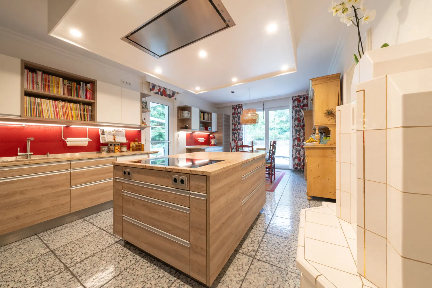 Privatsphäre und Lebensqualität in repräsentativer zentrumsnaher Dillinger Wohnlage