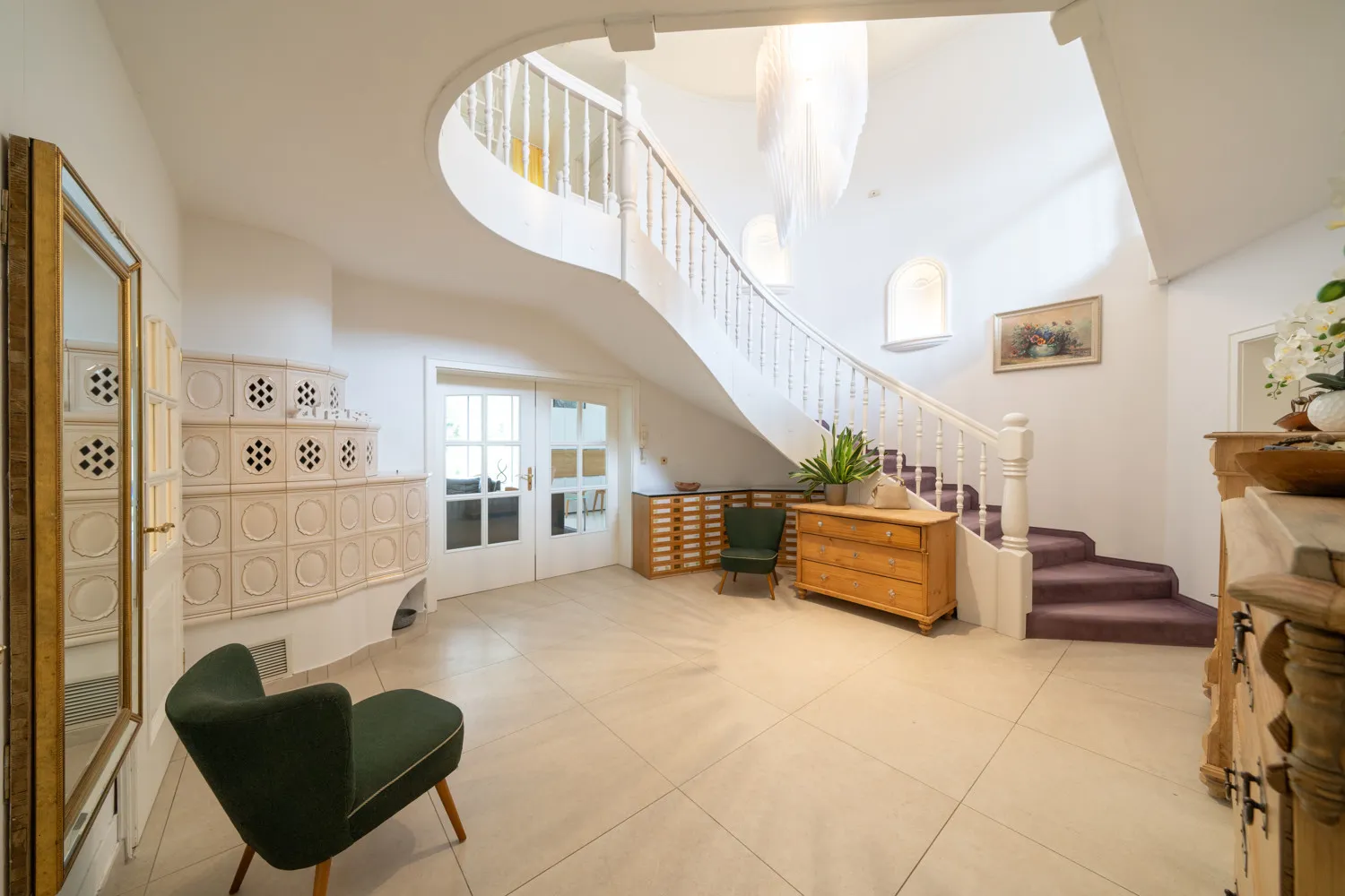 Privatsphäre und Lebensqualität in repräsentativer zentrumsnaher Dillinger Wohnlage