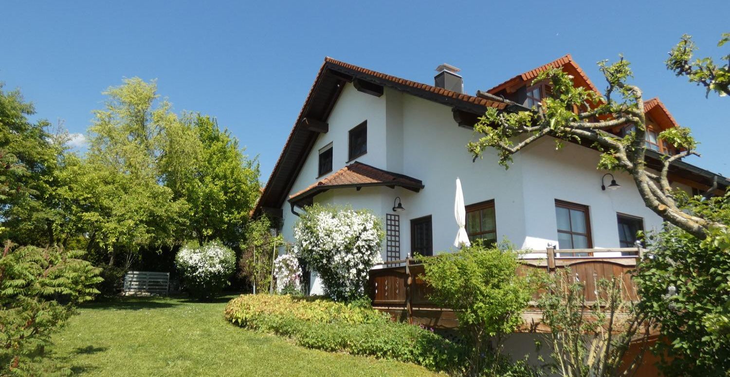 TOP-Einfamilienhaus in naturnaher Lage - ideal für die ganze Familie