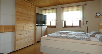 von_poll_real_estate_property_25348012_image_5