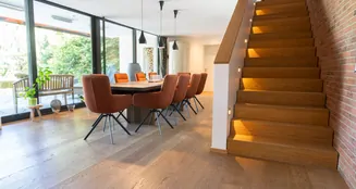 von_poll_real_estate_property_25348013_image_1