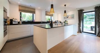 von_poll_real_estate_property_25348013_image_3