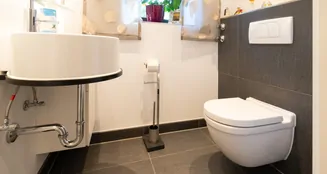 von_poll_real_estate_property_25348013_image_4