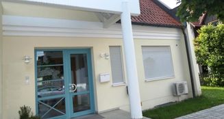 von_poll_real_estate_property_25348016_image_0