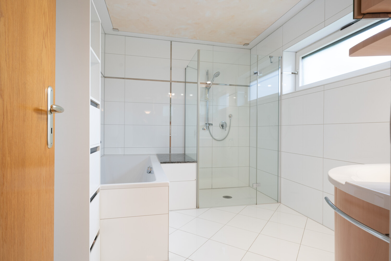 Einziehen statt Planen – Ihr Architektenhaus mit Stil, Substanz und Komfort