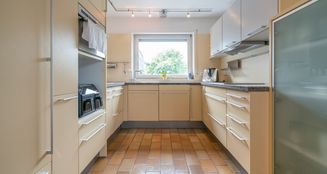von_poll_real_estate_property_25348019_image_6